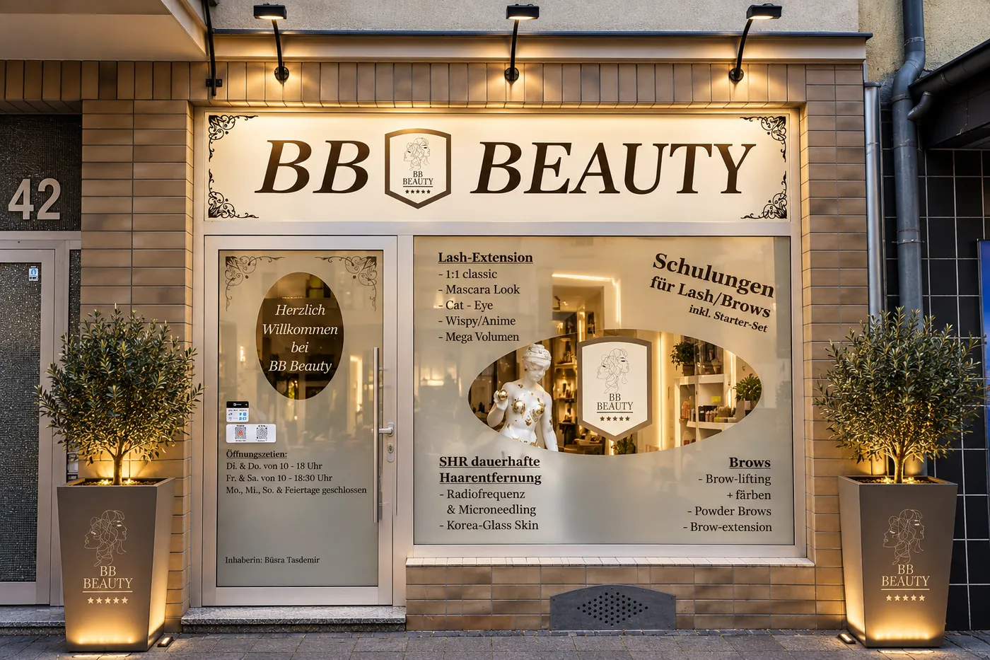 Schaufenster von BB Beauty in der Hauptstraße 442